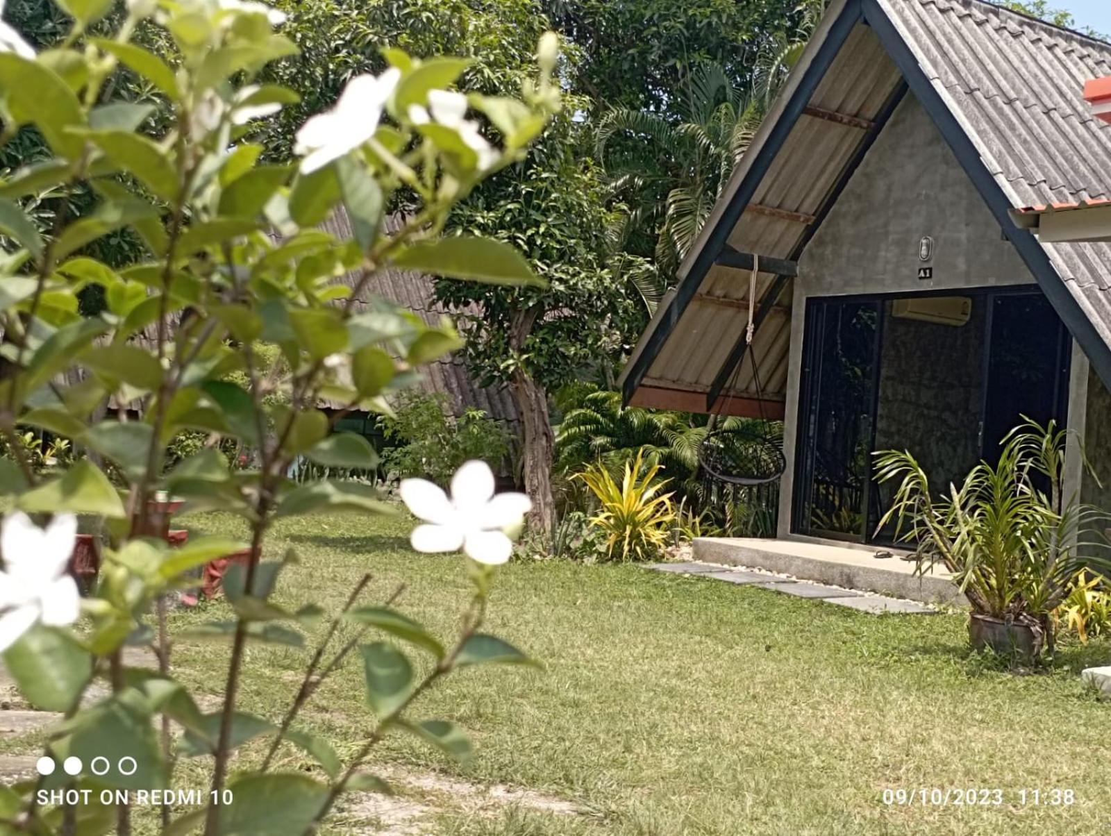 Cashewnut Tree Resort Ko Lanta Eksteriør billede