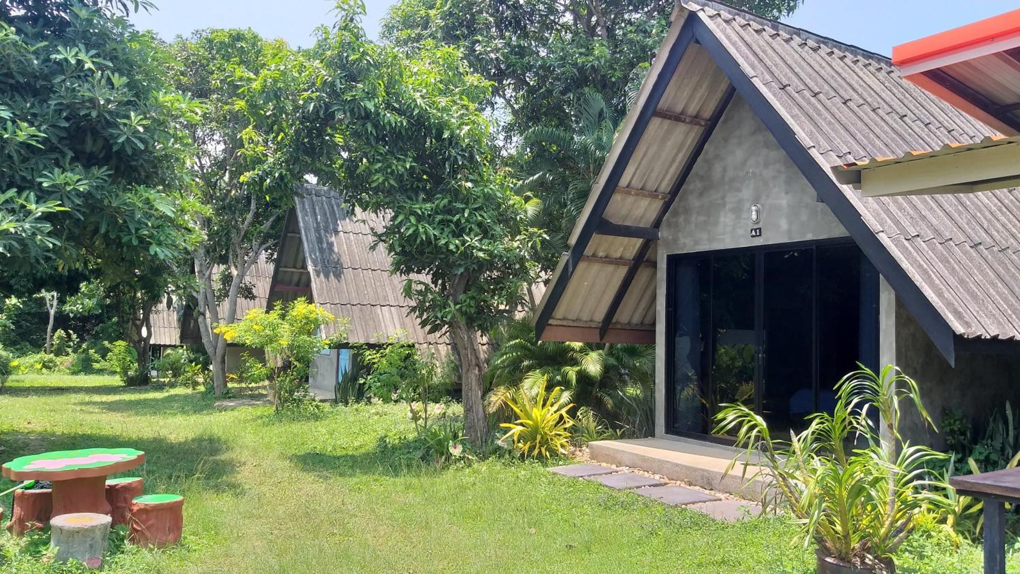 Cashewnut Tree Resort Ko Lanta Eksteriør billede